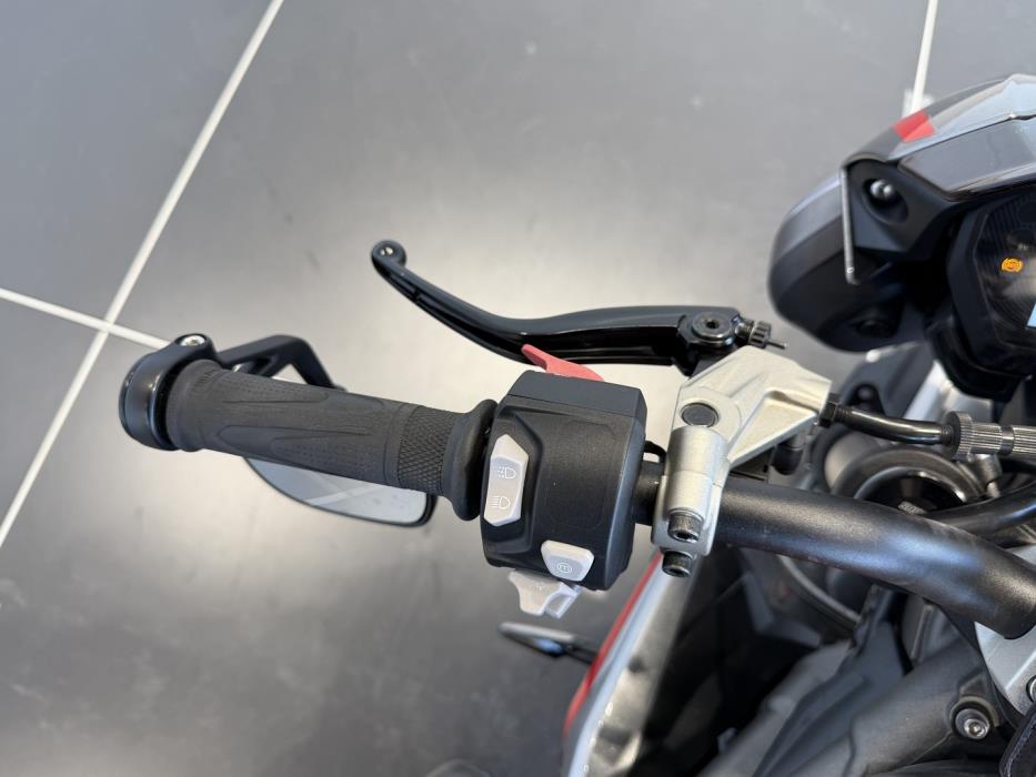 TRIUMPH STREET TRIPLE 2020