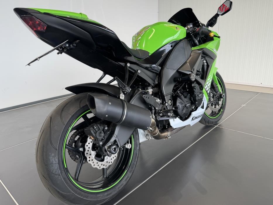 KAWASAKI ZX-10R 2010