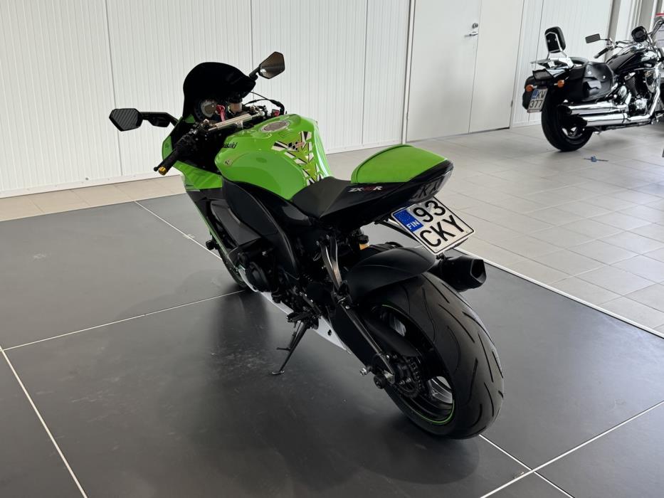 KAWASAKI ZX-10R 2010