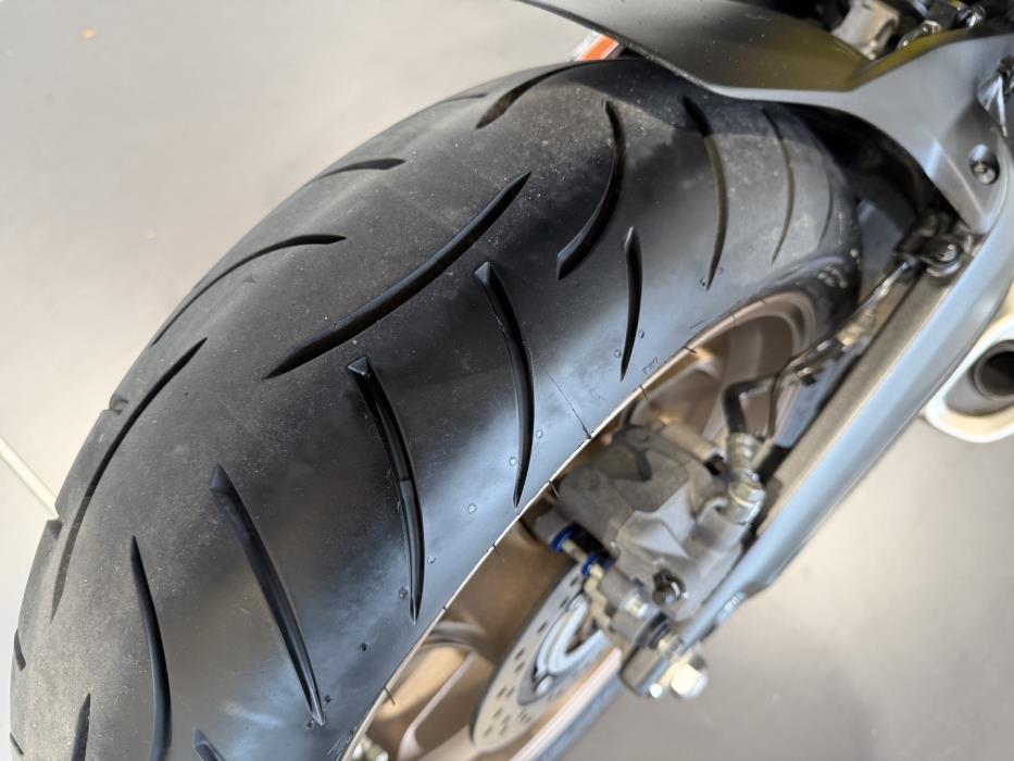 HONDA CB 2020