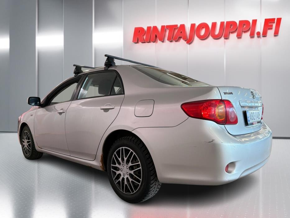 TOYOTA Corolla 2009