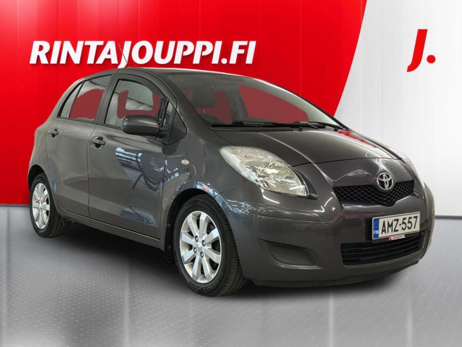 TOYOTA Yaris 2009