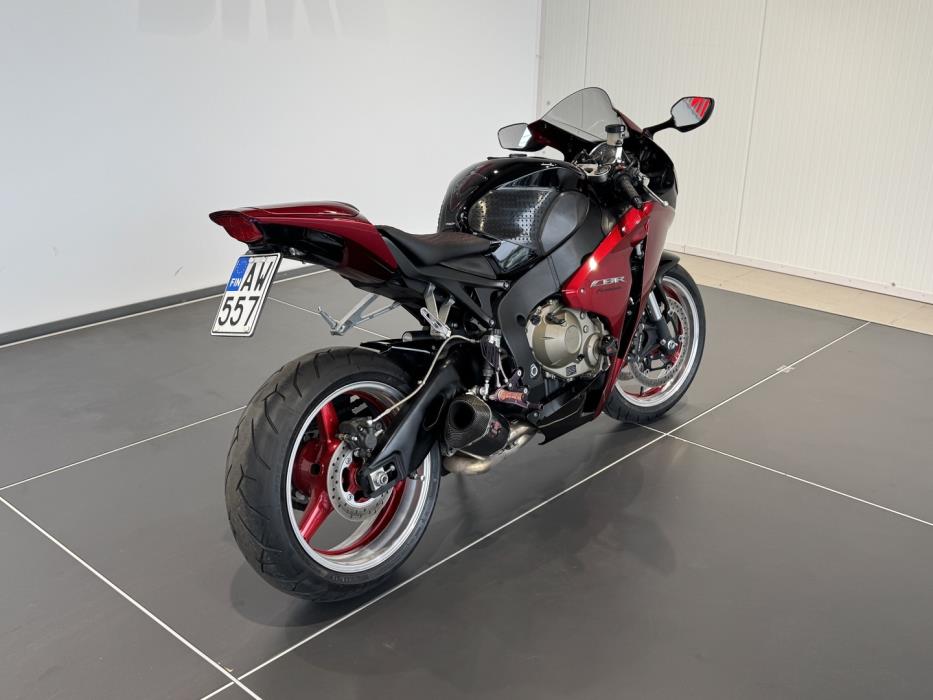 HONDA CBR 2009