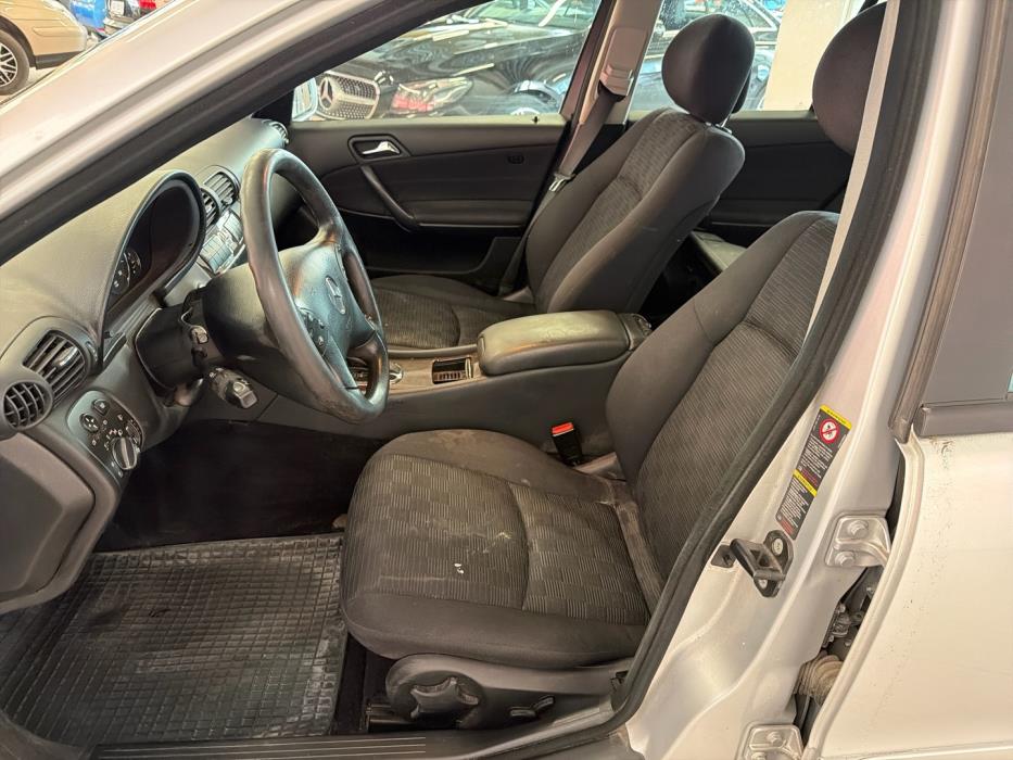 MERCEDES-BENZ C 2008