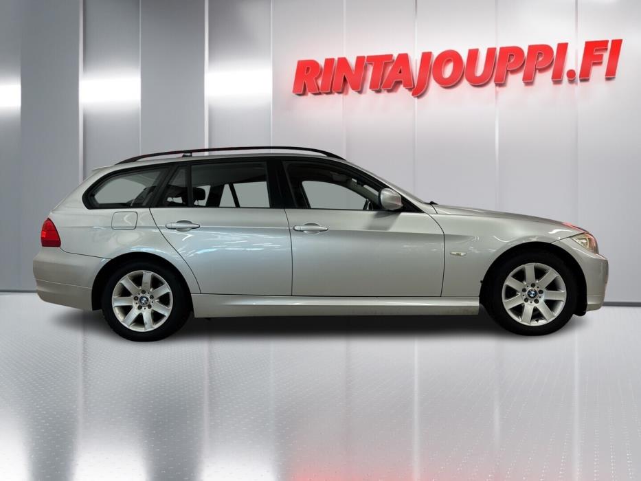 BMW 318 2009
