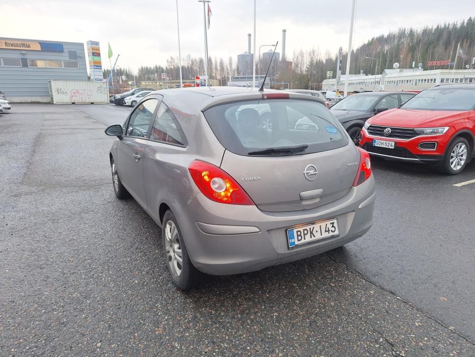 OPEL Corsa 2012