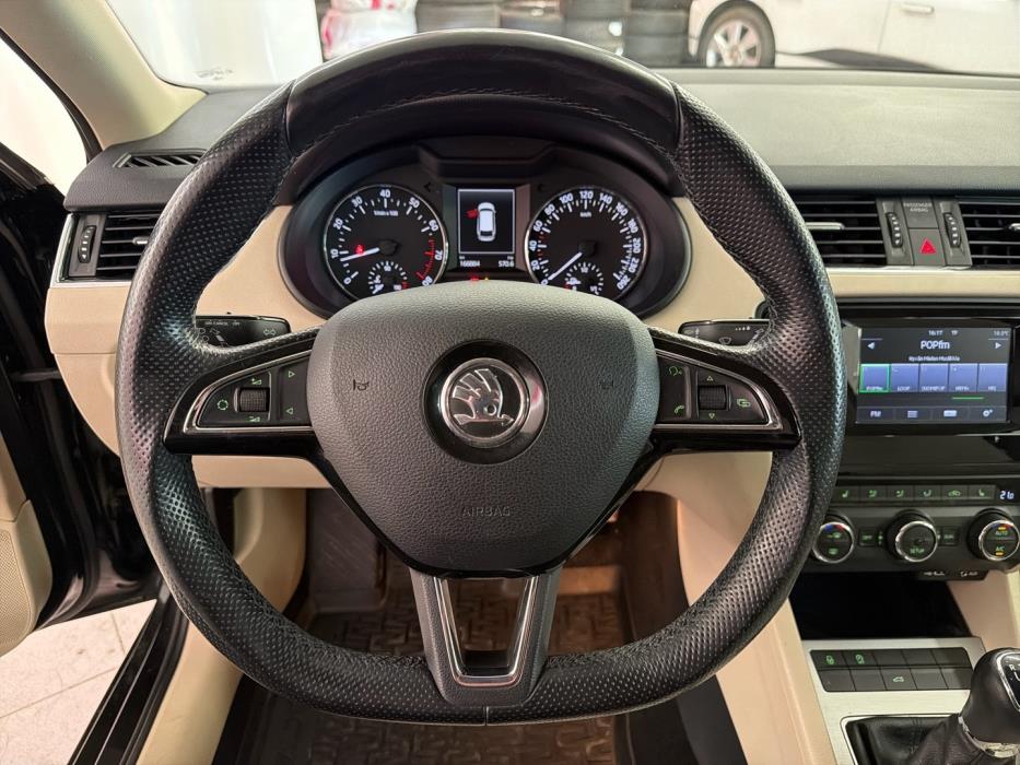 SKODA Octavia 2015