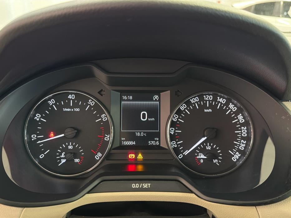 SKODA Octavia 2015