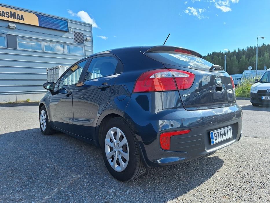 KIA Rio 2015