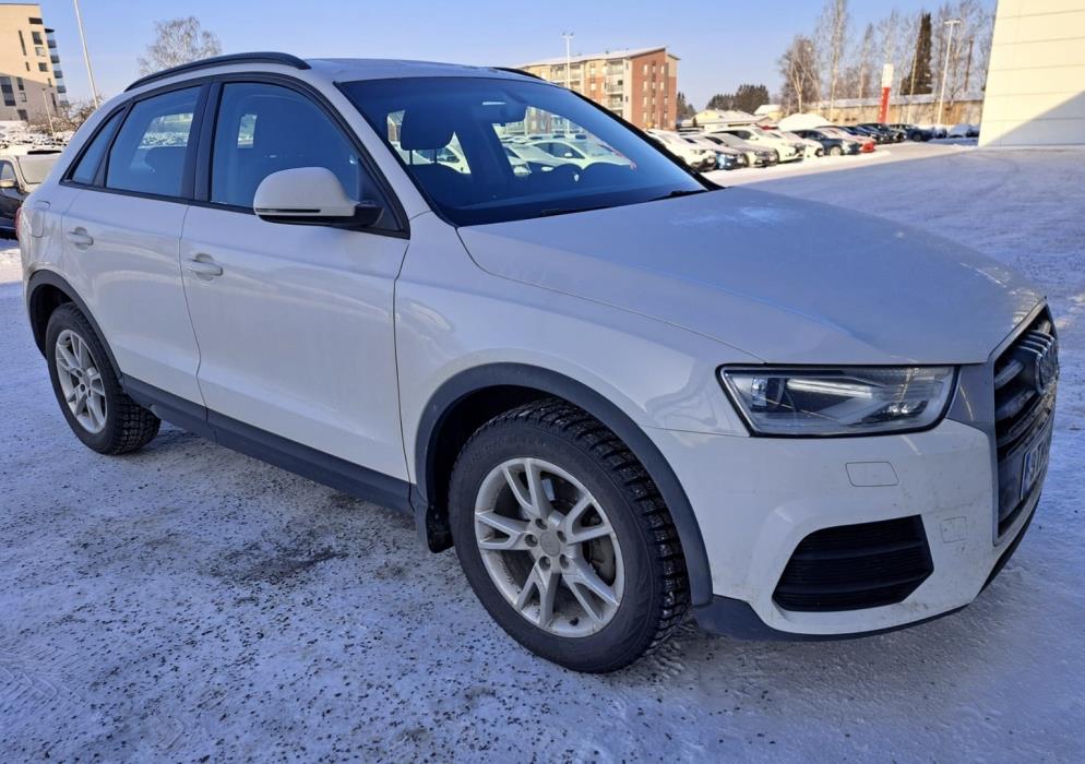AUDI Q3 2016