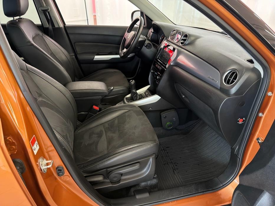 SUZUKI Vitara 2016