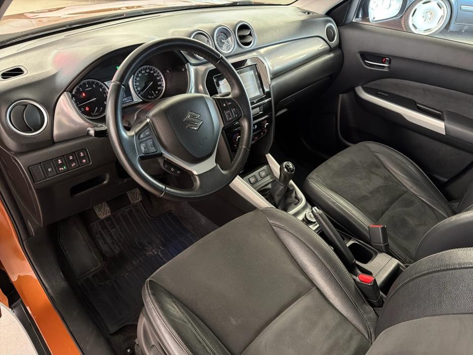 SUZUKI Vitara 2016