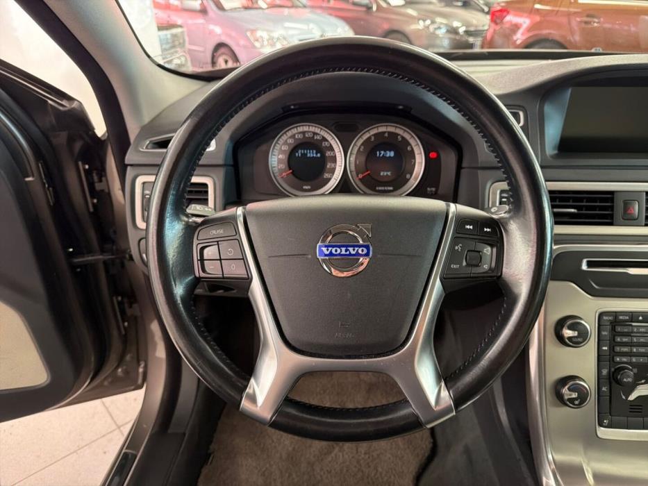 VOLVO S80 2012
