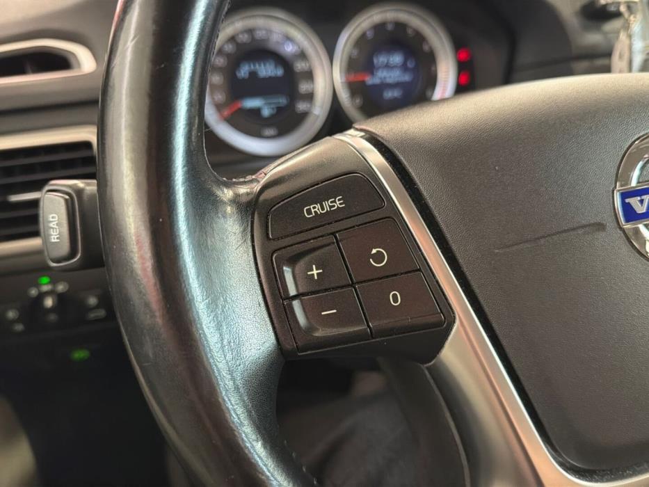 VOLVO S80 2012