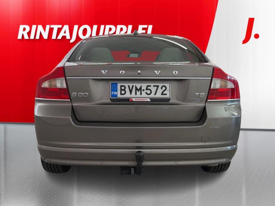 VOLVO S80 2012