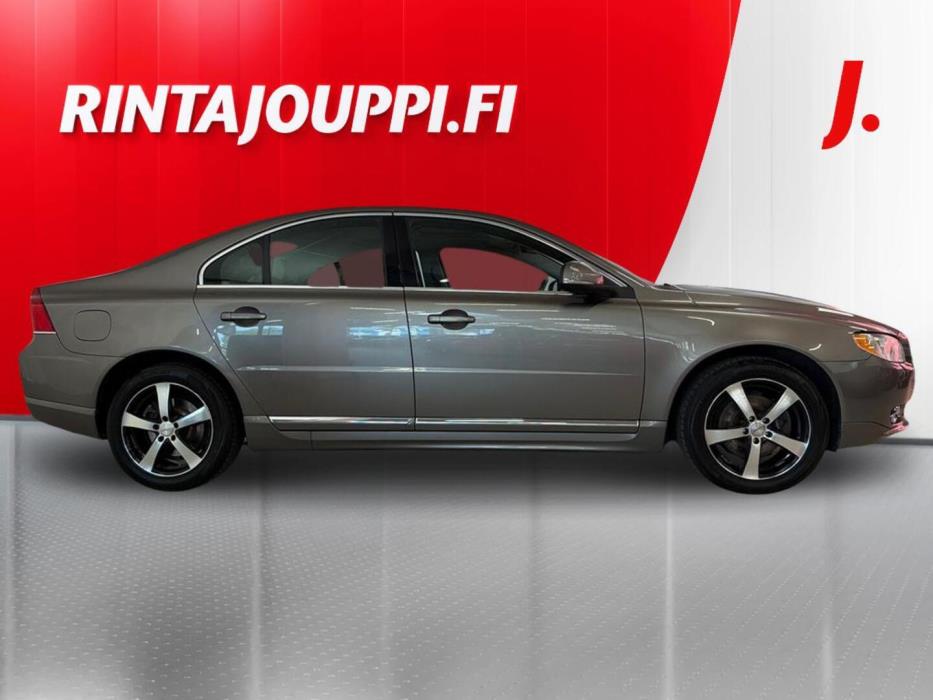VOLVO S80 2012