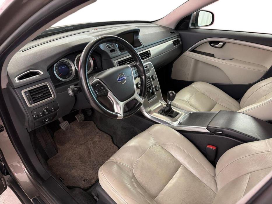 VOLVO S80 2012