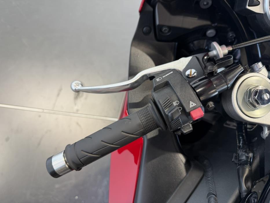 HONDA CBR 2008