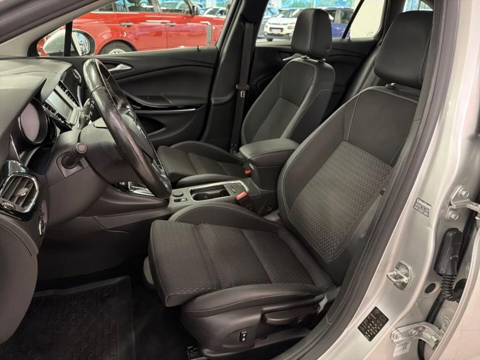 OPEL Astra 2019