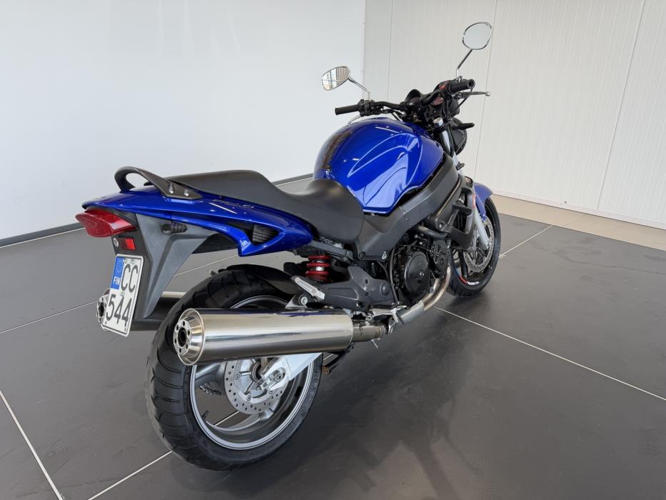 HONDA X11 2003