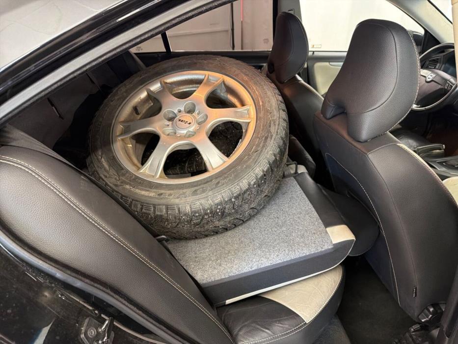 VOLVO S60 2008