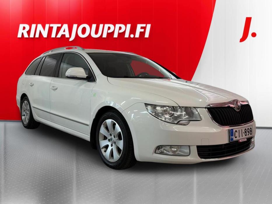 SKODA Superb 2012