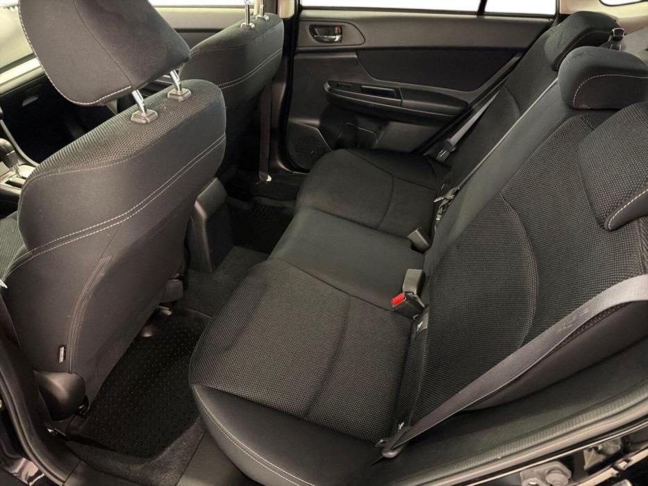 SUBARU XV 2012