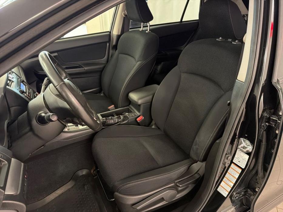 SUBARU XV 2012