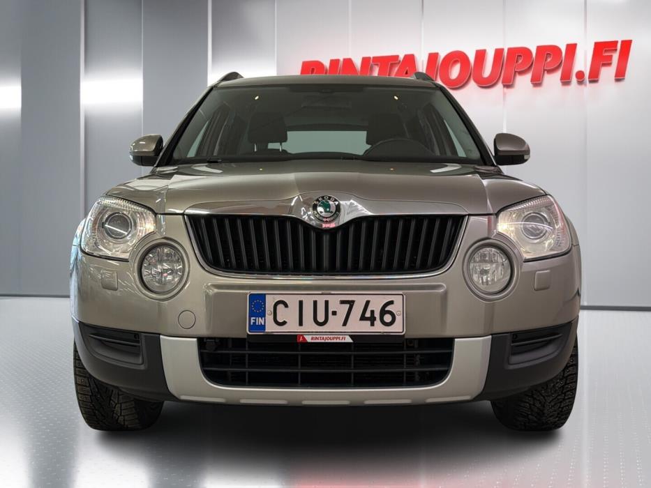 SKODA Yeti 2012