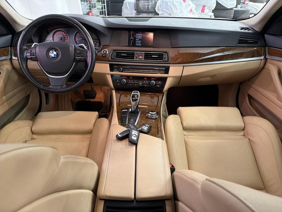 BMW 530 2013