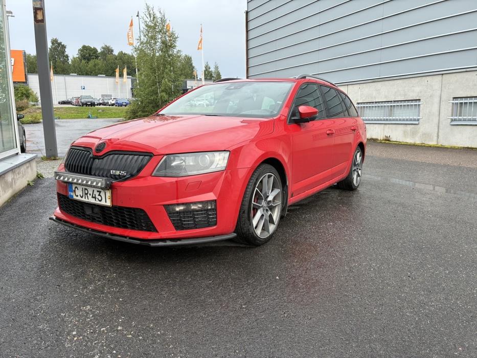 SKODA Octavia 2015