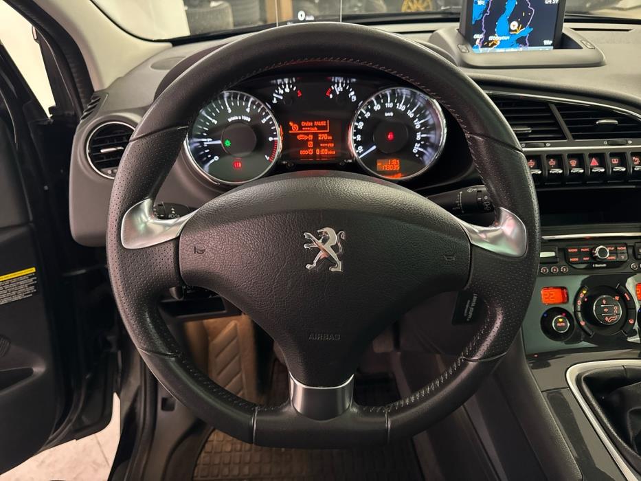 PEUGEOT 3008 2016