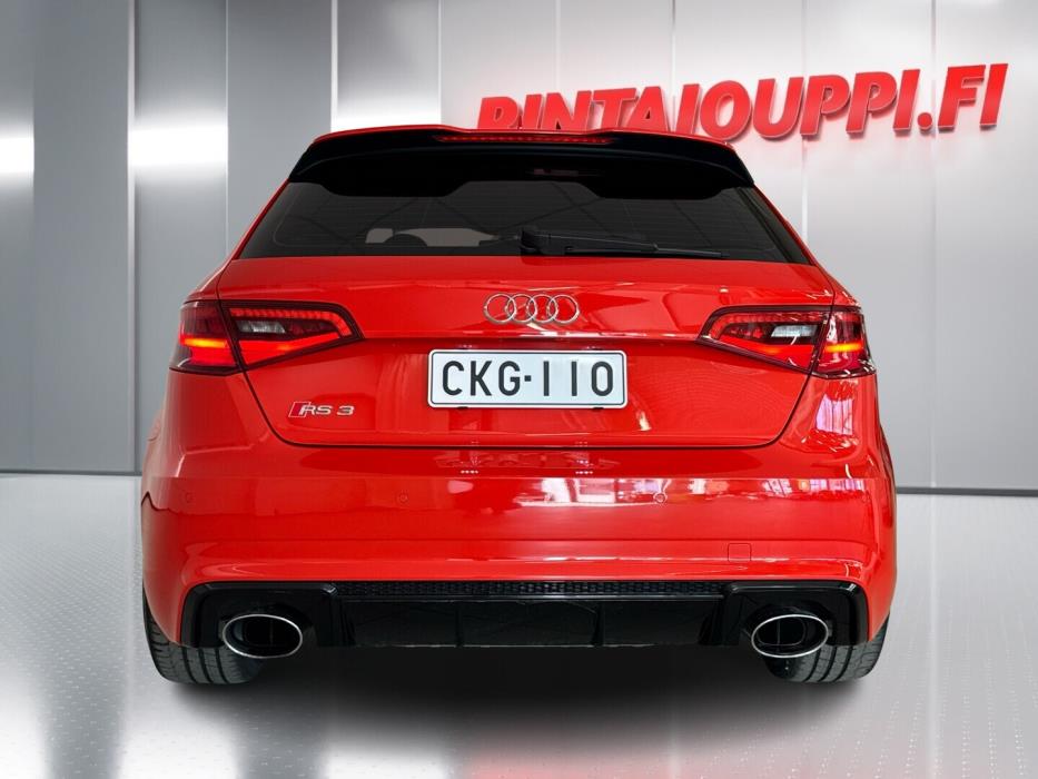 AUDI RS 3 2016