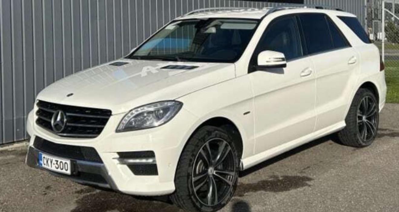 MERCEDES-BENZ ML 2012