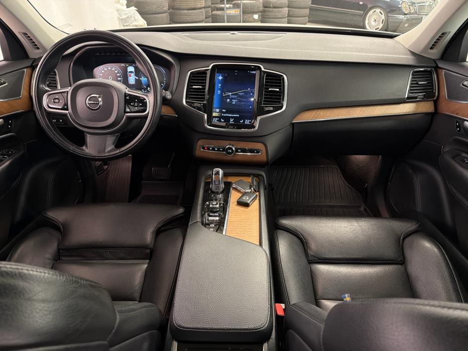 VOLVO XC90 2018