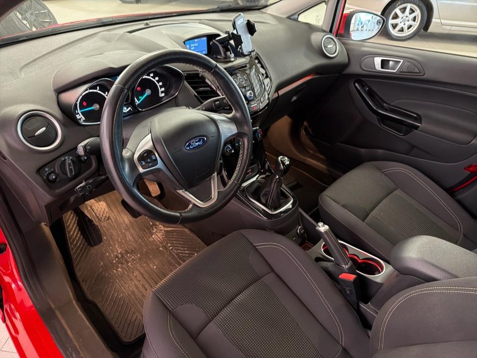 FORD Fiesta 2016