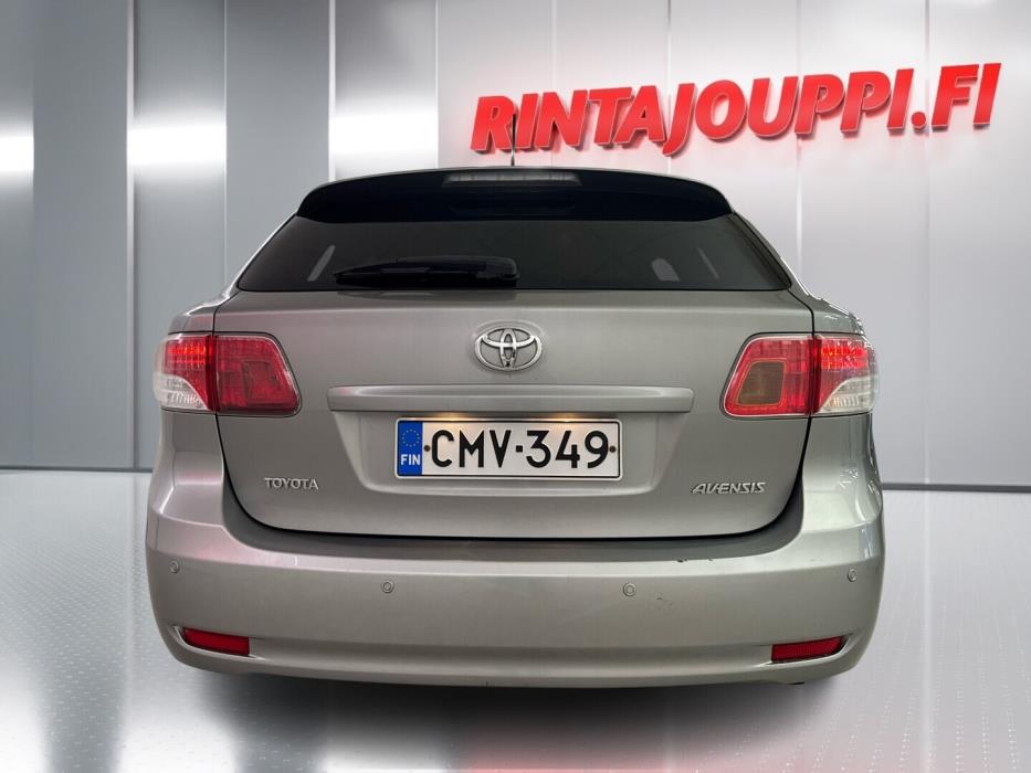 TOYOTA Avensis 2009
