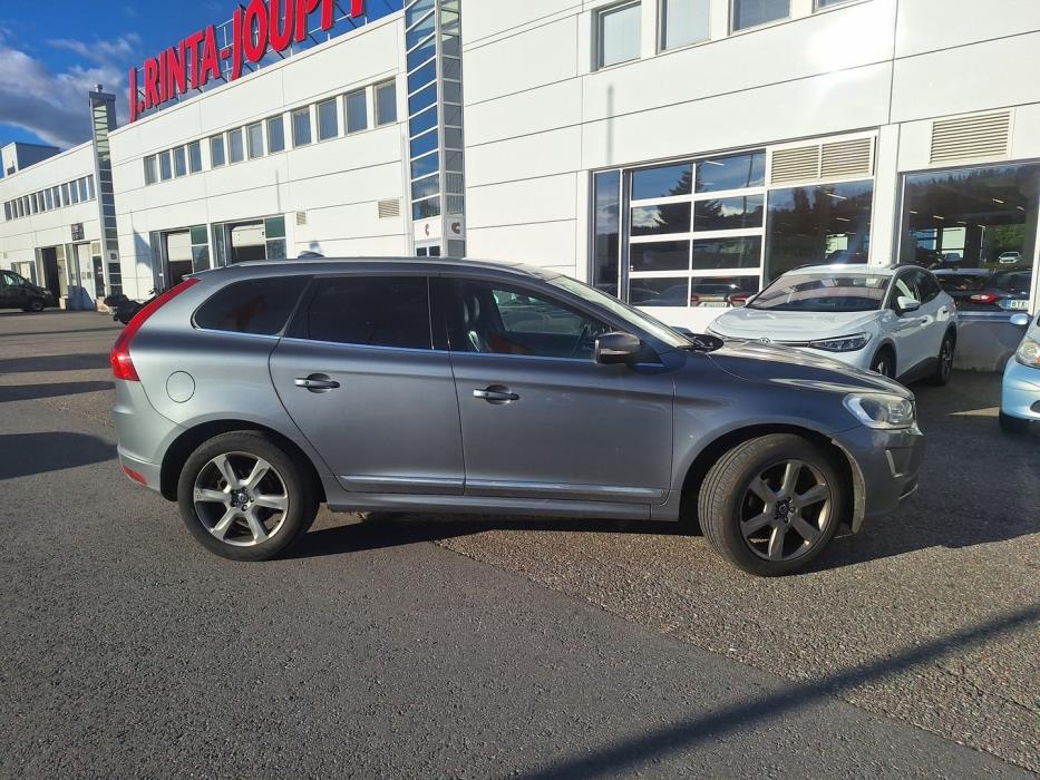 VOLVO XC60 2016