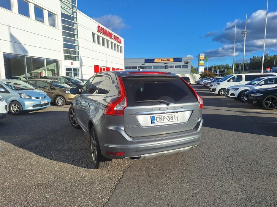 VOLVO XC60 2016