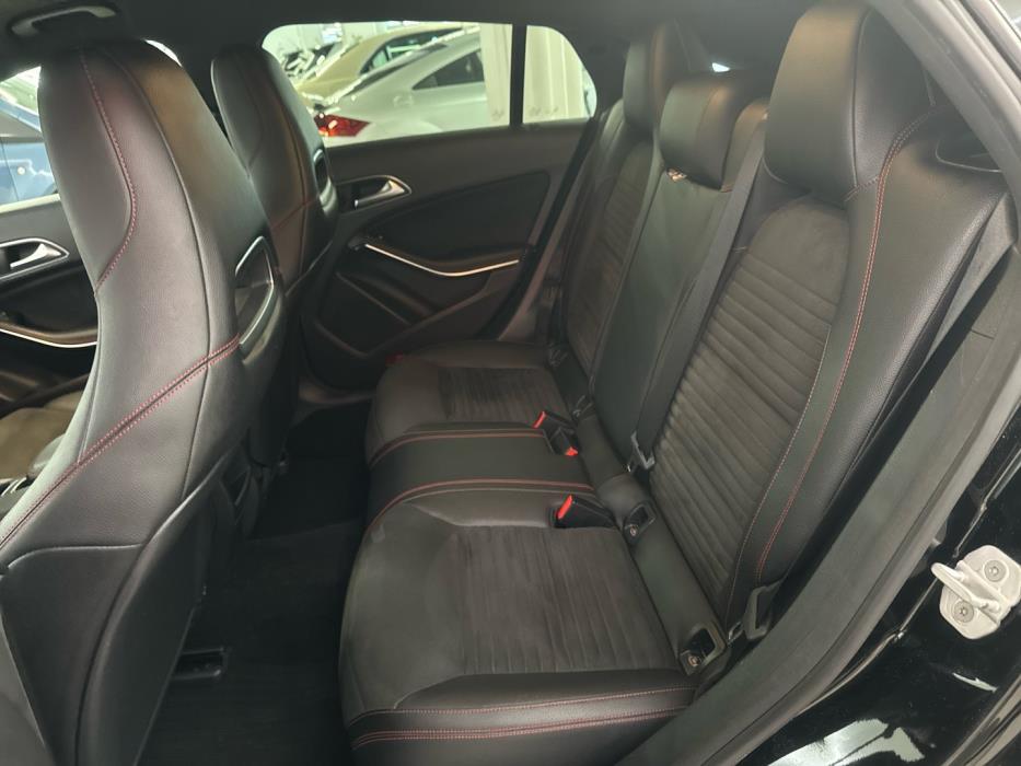 MERCEDES-BENZ CLA 2015