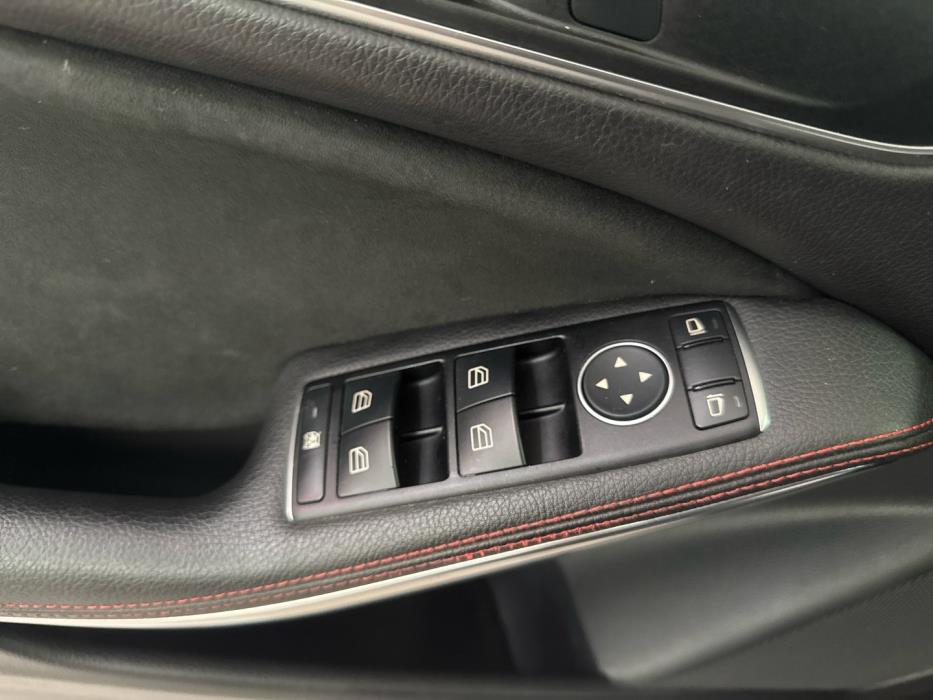 MERCEDES-BENZ CLA 2015