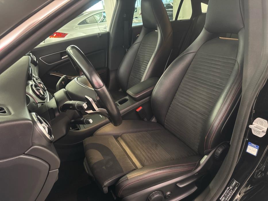 MERCEDES-BENZ CLA 2015