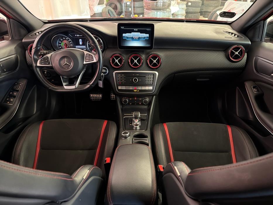 MERCEDES-BENZ A 2017