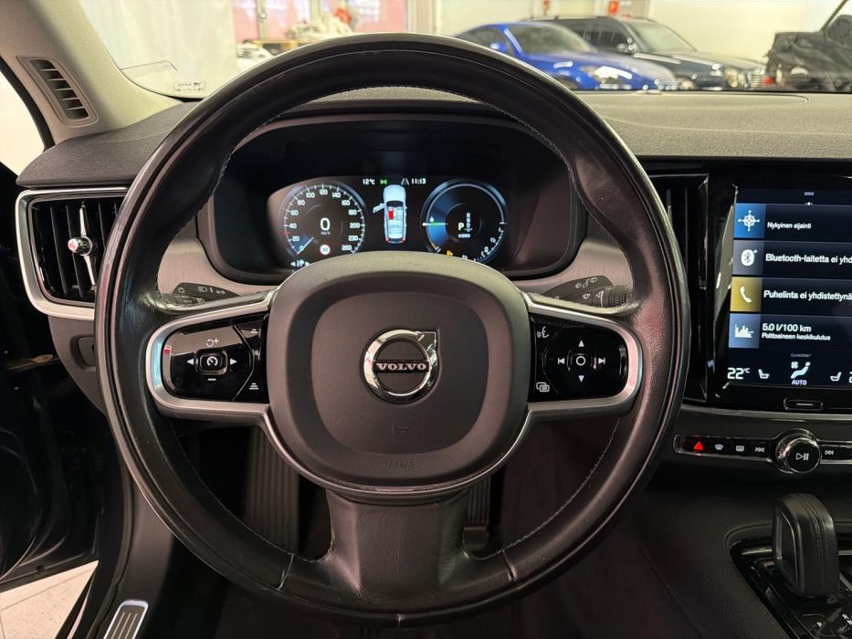 VOLVO V90 2020