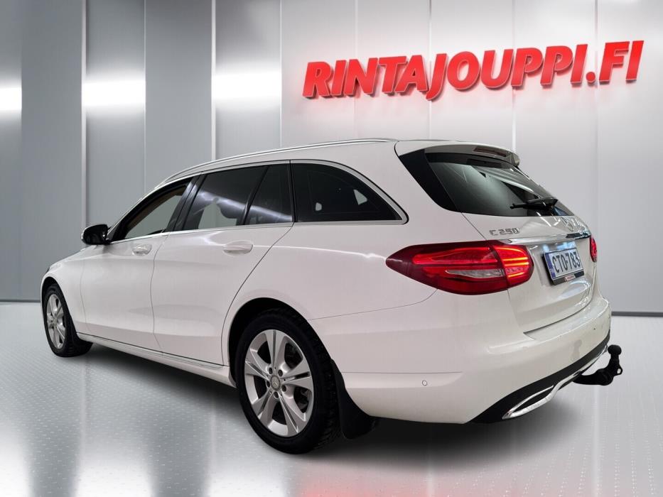 MERCEDES-BENZ C 2015