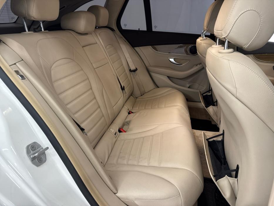 MERCEDES-BENZ C 2015