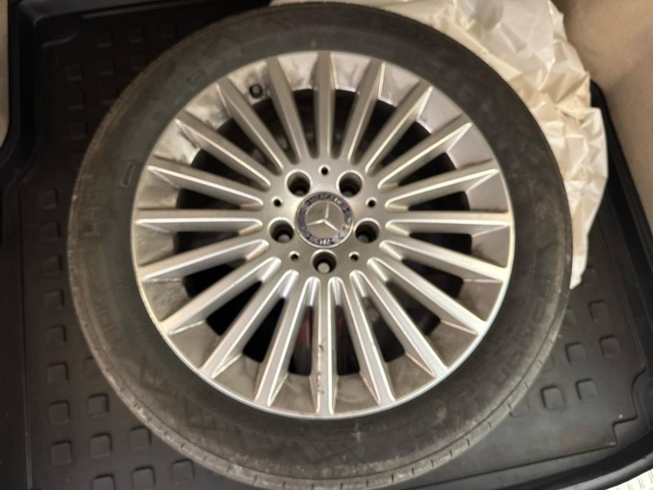 MERCEDES-BENZ C 2015