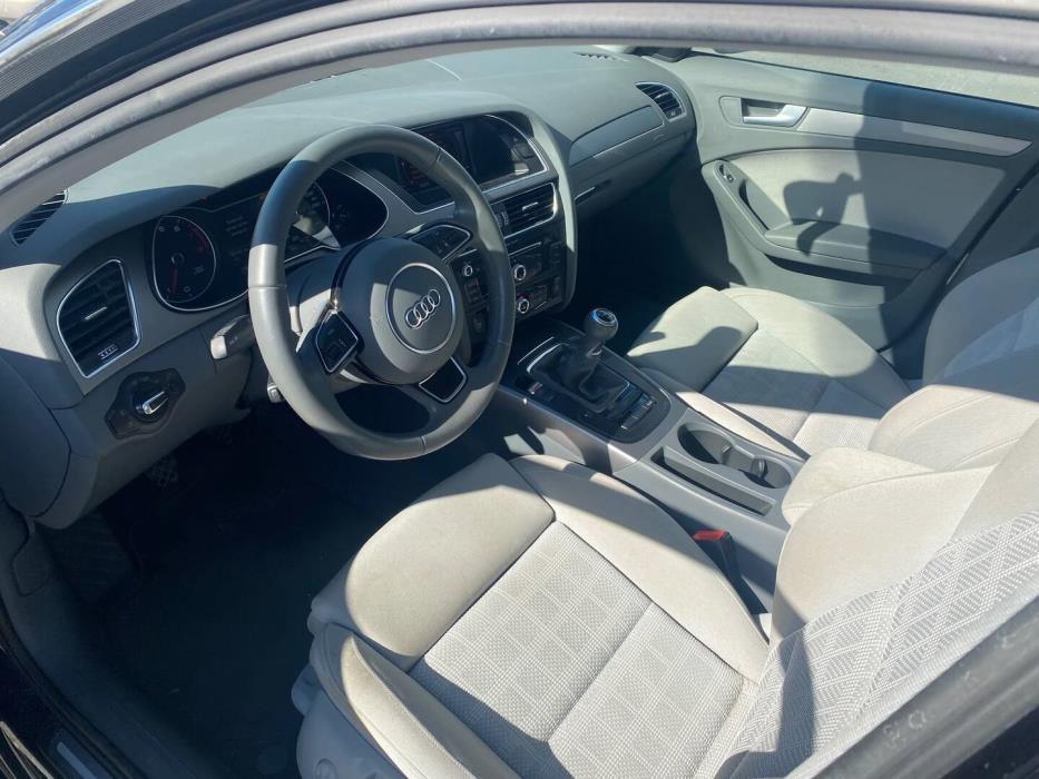 AUDI A4 2012