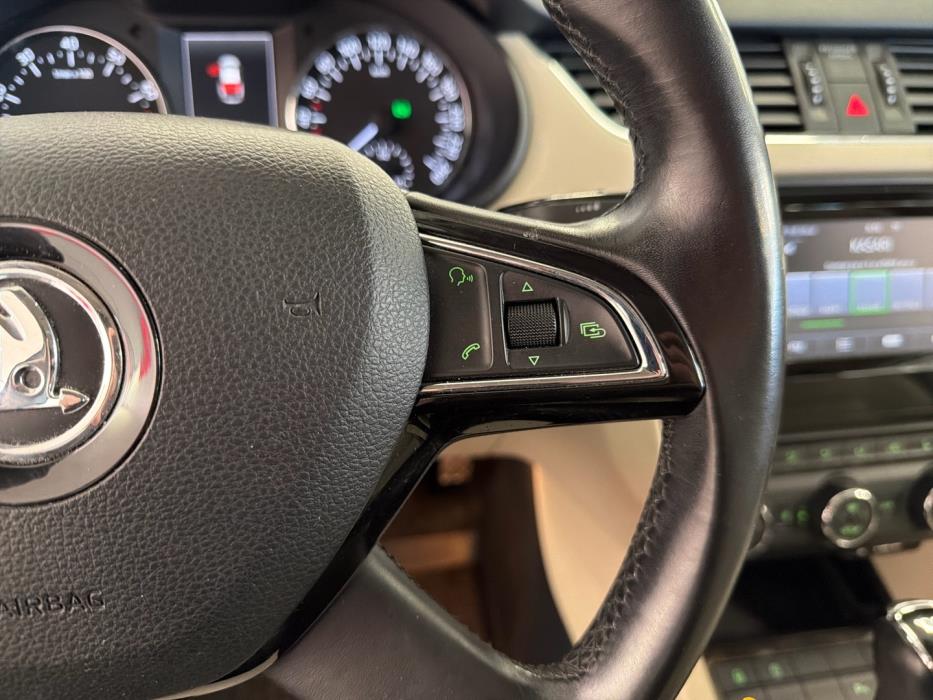 SKODA Octavia 2014
