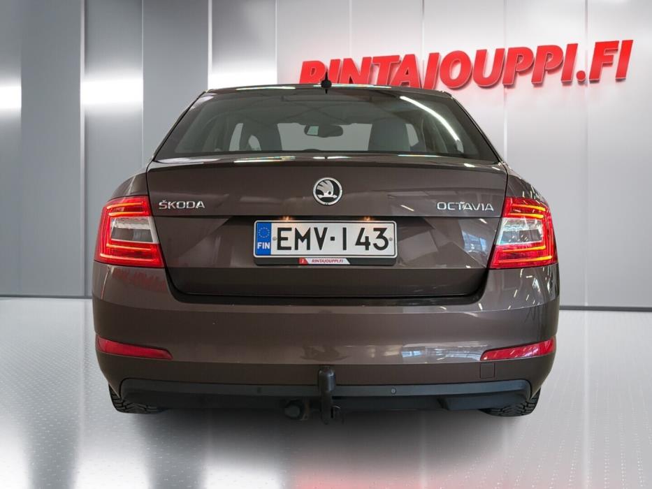 SKODA Octavia 2014